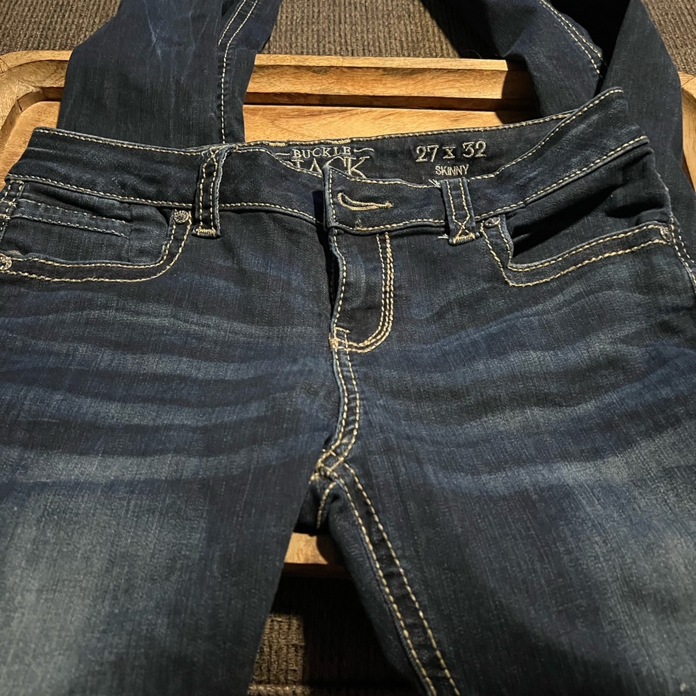 Buckle black jeans